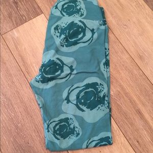 LuLaRoe os Leggings